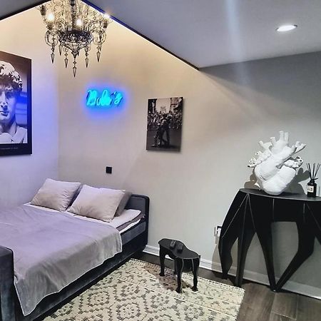 Bobo'S Luxury Apartment Budapest Exterior photo
